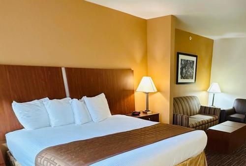 Richland Inn and Suites - main image