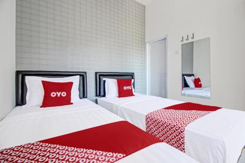 Collection O 92363 Kp Inn Room Type - Delxue Twin Room