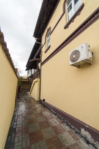 Hotel Emir in Corcova