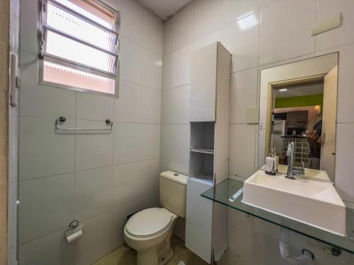 R21- Apartamento a 100m da praia! near Barracao Do Alemao