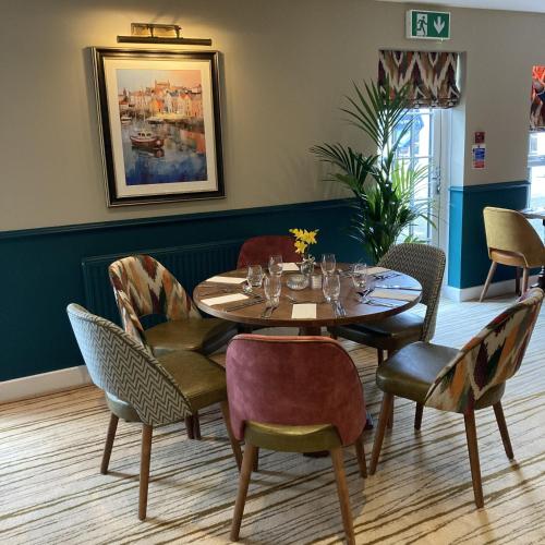 The Britannia Inn & Waves Restaurant - image 5