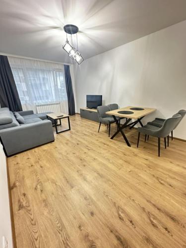 . BLACK Residences & private parking