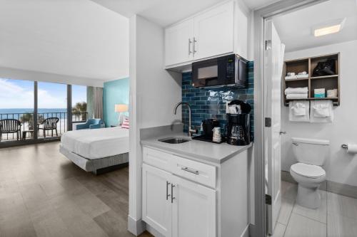 Kitchen, Compass Cove in Myrtle Beach (SC)