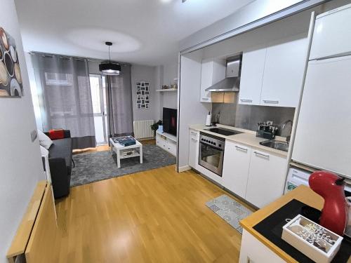 El Piso de Montse - Torre de Hércules - By Welcome to Coruña Homes 1