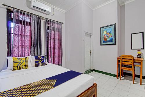 Double Room image 4