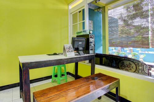 Лоби, Hotel O Lobak Hostel CapsuleNearAyam Goreng Terowongan in Sendangguwo