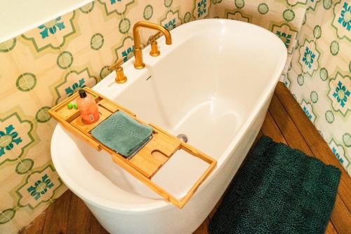 Bathroom, Designer Penthouse - Bougainvillea - Reserva Conchal Golf Resortl in Playa Conchal