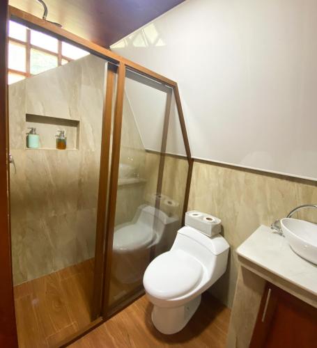 The Lookout Hideaway Cabin