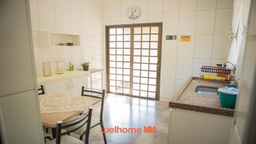 Casa com Piscina e Lazer Completo em Barra Bonita in Igaraçu Do Tietê