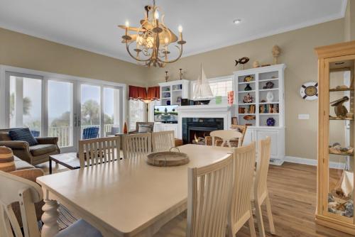 Grand Pavilion 17 by Wild Dunes, Oceanfront Home