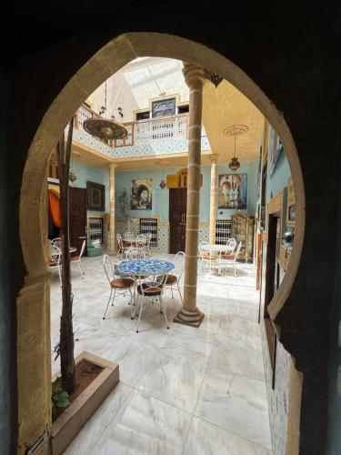 RIAD ESMERALDA By Dar Ouezzani