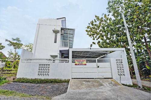 ทางเข้า, Hotel O Niza Guesthouse Syariah in คาบัต