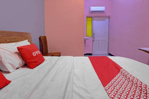 Deluxe Double Room image 7