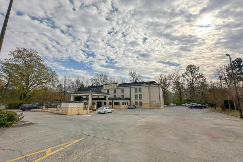 OYO Hotel Rome West GA in Rome, USA