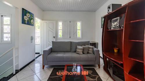 Casa com Piscina e Churrasqueira em Porto Seguro - BA