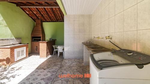 Casa com Piscina e Churrasqueira em Porto Seguro - BA