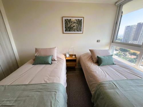 HOM I Nuevo Depto 2D2B Nunoa 4PAX Metro PlazaEgana NEW1014