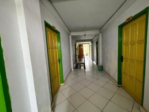 Vestabils, Hotel O Wisma Aliyah Near Sidrap in Pinrang