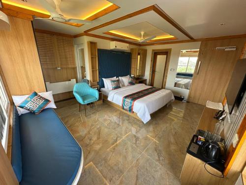 . The VP Residency Towerrs