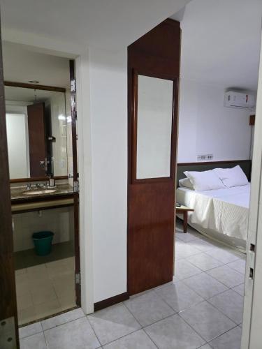 Apartment image 9