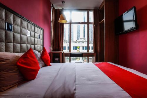 Superior Suite image 10