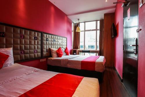 Superior Suite image 8