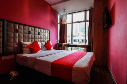 Superior Suite image 9