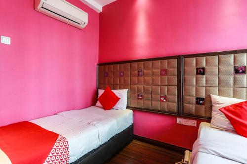 Superior Suite image 6
