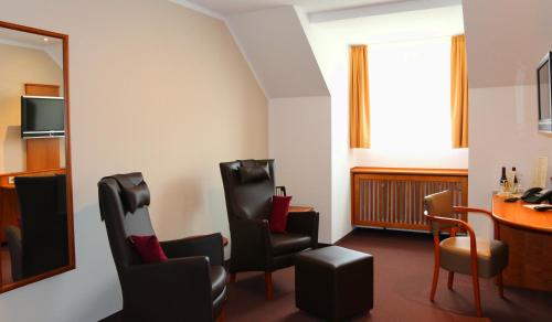 Large Comfort Plus Double Room with Air-Conditioning