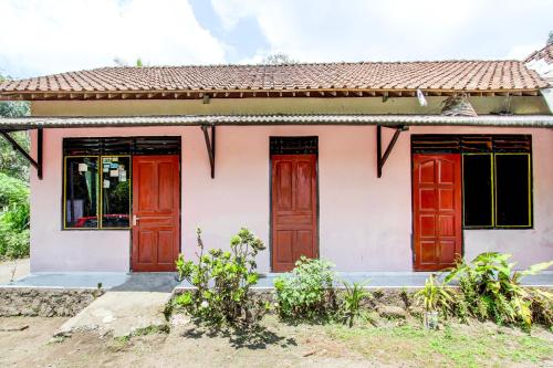 OYO 93395 Pondok Wisata Sekar KemuningNearWonogondang Camp Bumi Perkemahan Wonogondang, Sleman