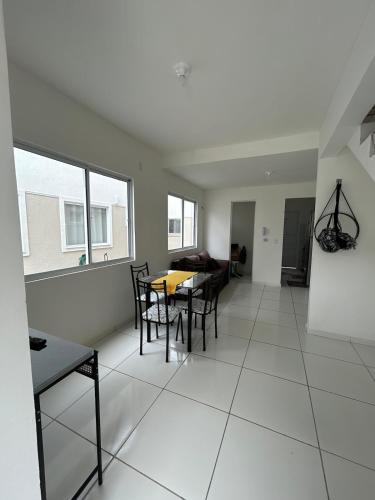 Casa em Parnaíba 6km praia (Casa em Parnaiba 6km praia) in 巴納伊巴