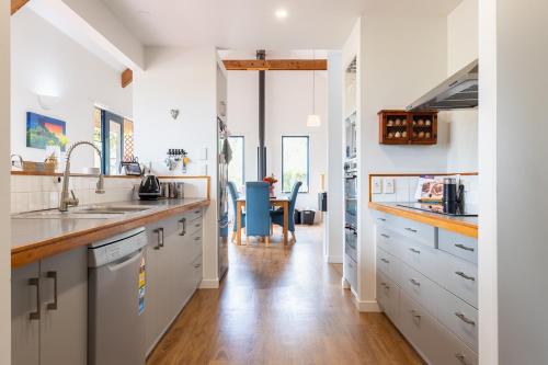 virtuve, Catley Lodge B&B Farmstay in Tehoro