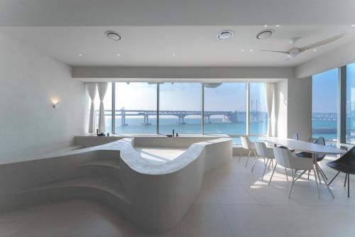 View, Meomulda Subyeon in Busan