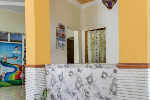 Vestibule, Hotel O Wisma Flamboyan NearTaman Makam Pahlawan in Belimbing Baru