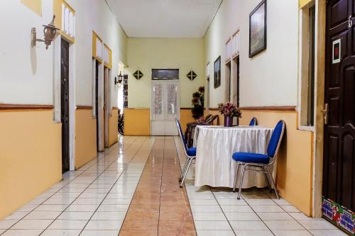 Vestibule, Hotel O Wisma Flamboyan NearTaman Makam Pahlawan in Belimbing Baru