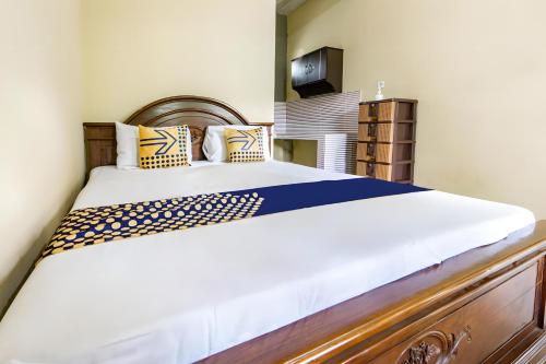 Hotel O Kencana Homestay Syariah Near Masjid AL-BAROKAH Kanyuran in Srigonco