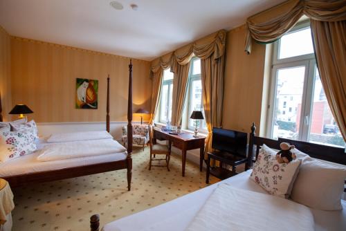 Hotel Niederländischer Hof - main image