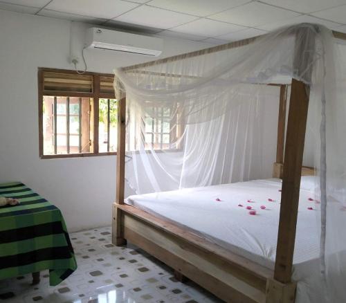 Milk House Mirissa, Entire Home, Authentic Village
