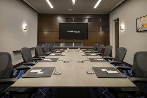 Residence Inn by Marriott Los Angeles L.A. LIVE - image 13