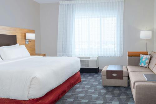 TownePlace Suites by Marriott Detroit Allen Park in Allen Park, USA