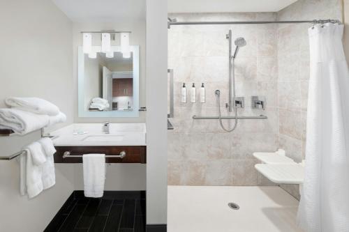 TownePlace Suites by Marriott Detroit Allen Park - image 11