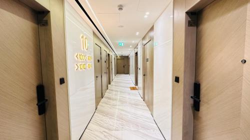 OYO 1290 Home Fully Furnished 1bed Apartment @JVC, Dubai (Foto 6)