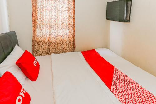 Deluxe Double Room image 7
