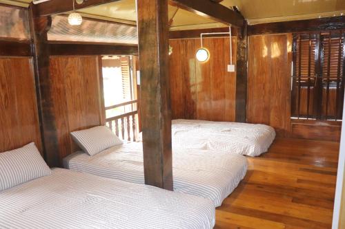 Atash Eco Village Homestay Van Hoi
