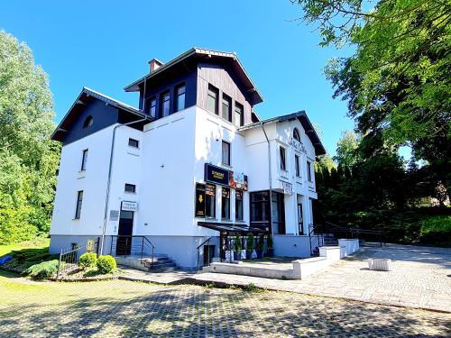 EASY RENT Apartments - Willa Alba