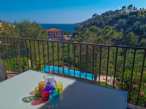 Sea view flat 5 minutes from the beach