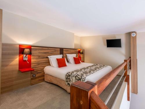 Duplex Apartment (3 Adults)