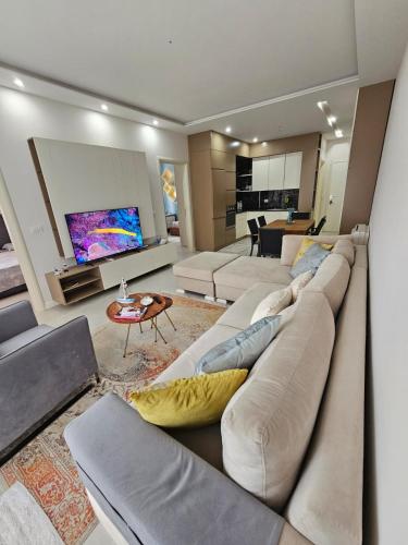 Two-Bedroom Apartment image 6