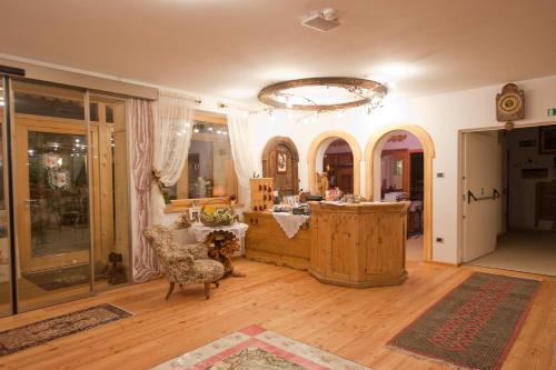 Előcsarnok, Hotel Rosa Resort in Cavareno