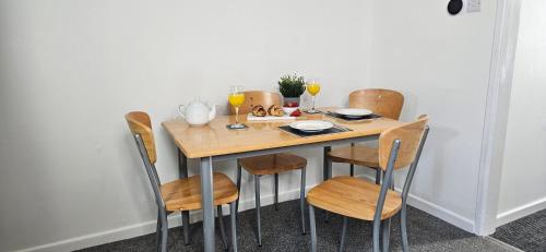 Spacious 2 Bed Flat in Central Plymouth, Plymouth (foto 8)